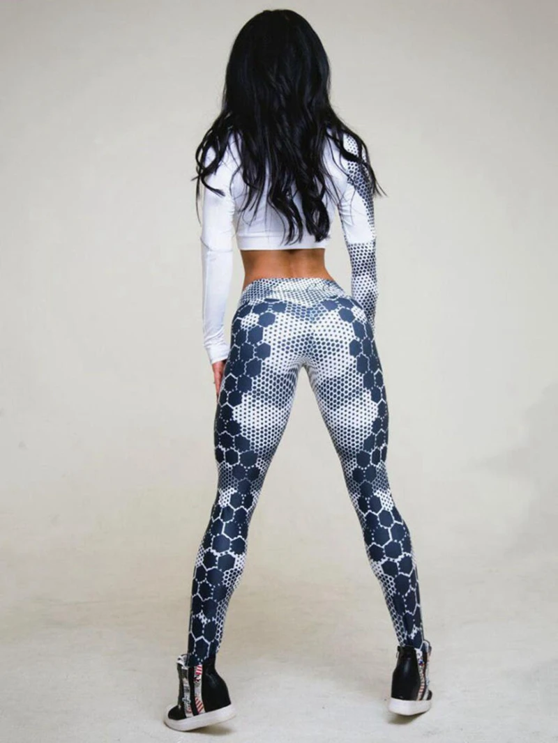 10142656446_501051115