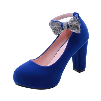 

Fashion footwear 19 years in the spring and autumn period and the new size and thick with ultra-high