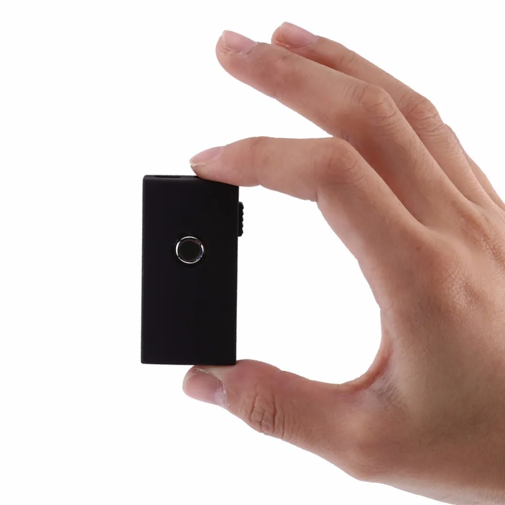 

mini 2 in 1 protable Bluetooth Transmitter Receiver 3.5mm Audio wireless Adapter for iPod TV Computer Speakers players BTI-010