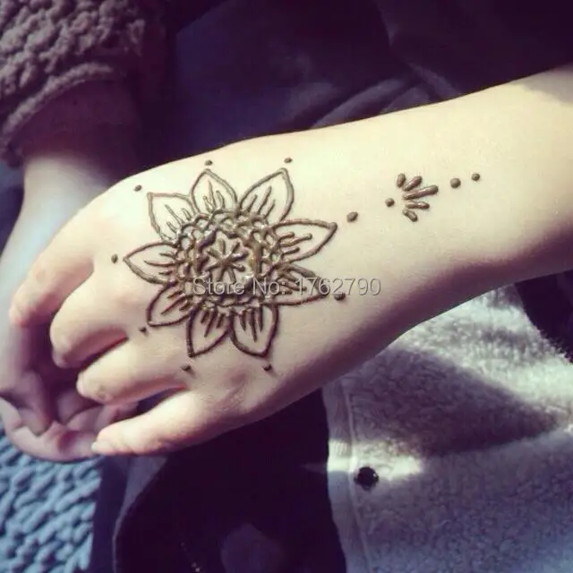 Wow 19 Contoh Tato Henna Simple Contoh Gambar Tato