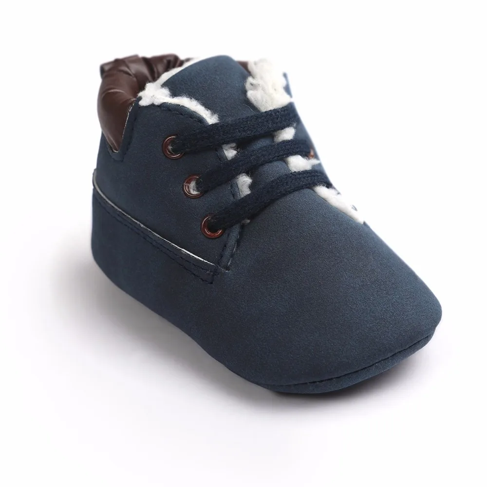 Delebao Новая мода зимние детские ботинки из кожи пу под замшу мелкая Мода Высокое качество тепло пушистый на шнуровке Открытый Спортивная обувь