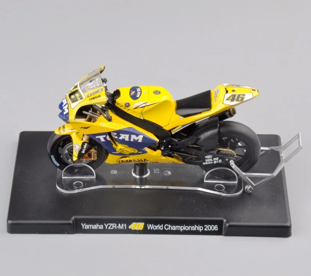 

1/18 Scale VALENTINO ROSSI Yamaha Motorcycle Model No.46 YZR-M1 World Championship 2006 Yellow Diecast Moto Kids Toy