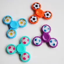 100 шт./лот Футбол Стиль Непоседа ручной Спиннер для пальцев Спиннер Игрушка фокус Tri Спиннер для пальца, гироскоп Torq Игрушка антистресс подарок