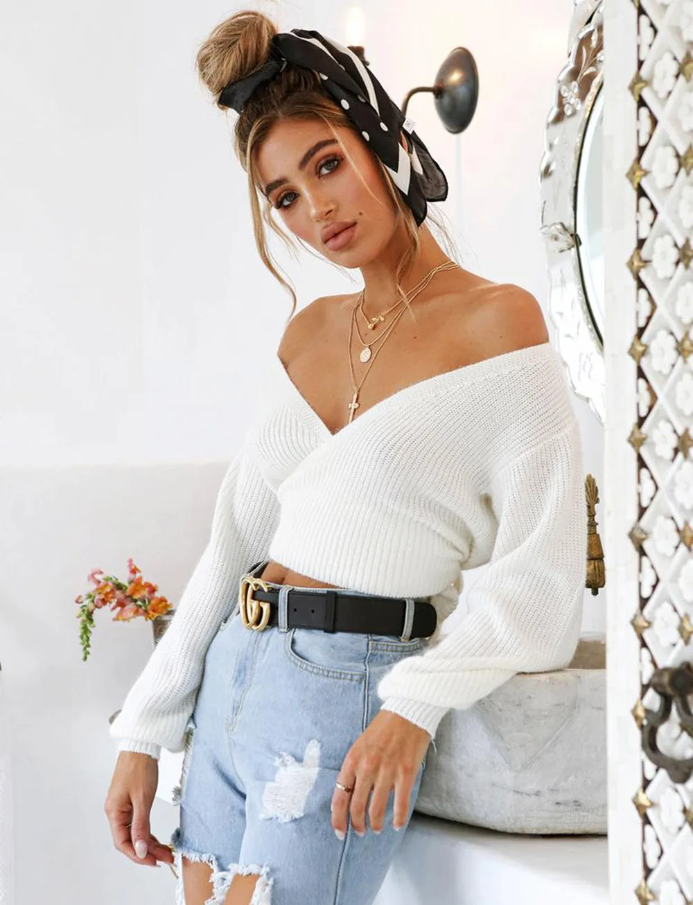 Sexy lace up Low deep V-neck Short Crop Sweater Women Lantern Sleeves Cross Neckline Off Shoulder Cropped Sweaters Pullovers