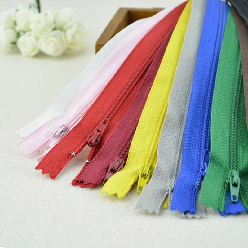

10 pcs DIY Accessories for Sewing Clothing Plastic Nylon Zip Coil Sewing Trousers Zippers 8.66 Inch 22cm