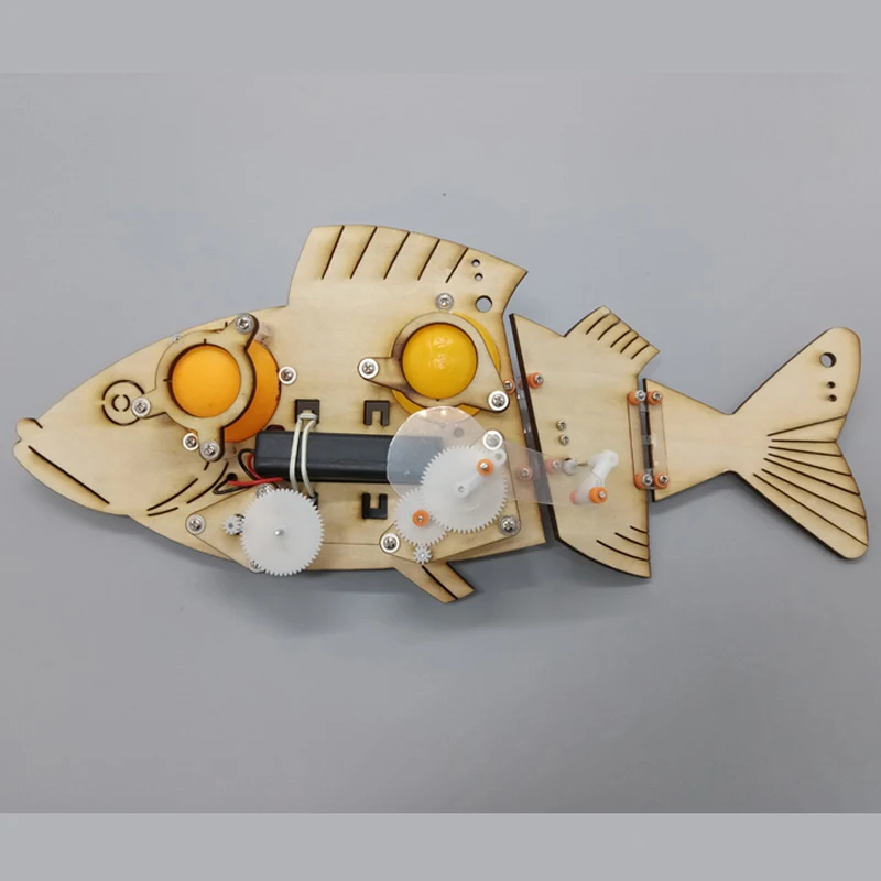 

DIY Science and technology small production teaching aids electric bionic mechanical fish gadgets DIY materials made by hand
