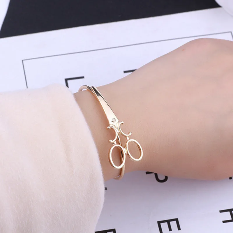 Fashion-Scissors-Charm-Bracelets-For-Women-Men-Simple-Gold-Silver-Black-Shears-Opening-Bangles-Hair-Stylist.jpg_640x640