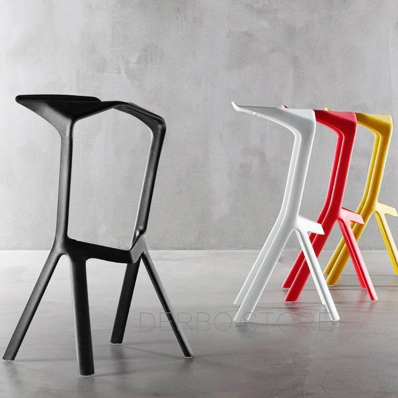 Populaire Modern Design Plastic Stapelbaar Miura Barkruk Bar Stoel Cafe