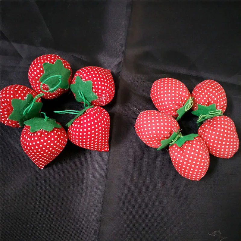 5pcs-Strawberry-Cross-Stitch-Needle-Sewing-Pin-Cushion-Button-Home-Tailors-Safety-Craft-DIY-Stitch-Sewing (2)