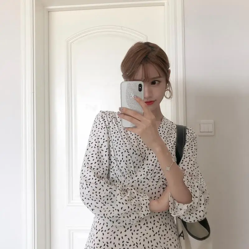 retro dress hot women slim waist A Line Elegant Temperament Lady Korean style vintage dot v neck vintage shirt dress high waist