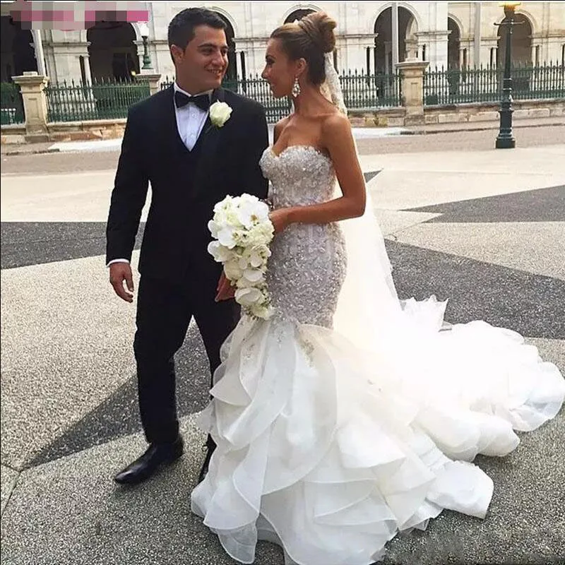 2018 Wedding Dresses Mermaid Appliques Lace Gorgeous Sheer Neck and Back Cap Sleeve Vintage Lace Wedding Gowns Custom Made199