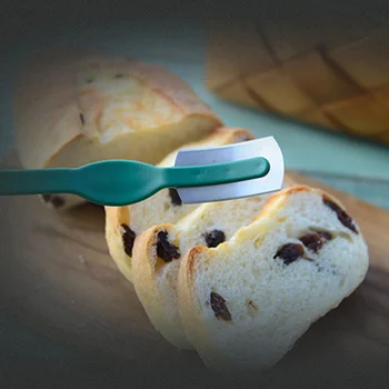 

Specialty European B reads Arc Curved B read KnifeBaguette Cutting French Toas Cutter kitchen B aking Pastry Tools 70