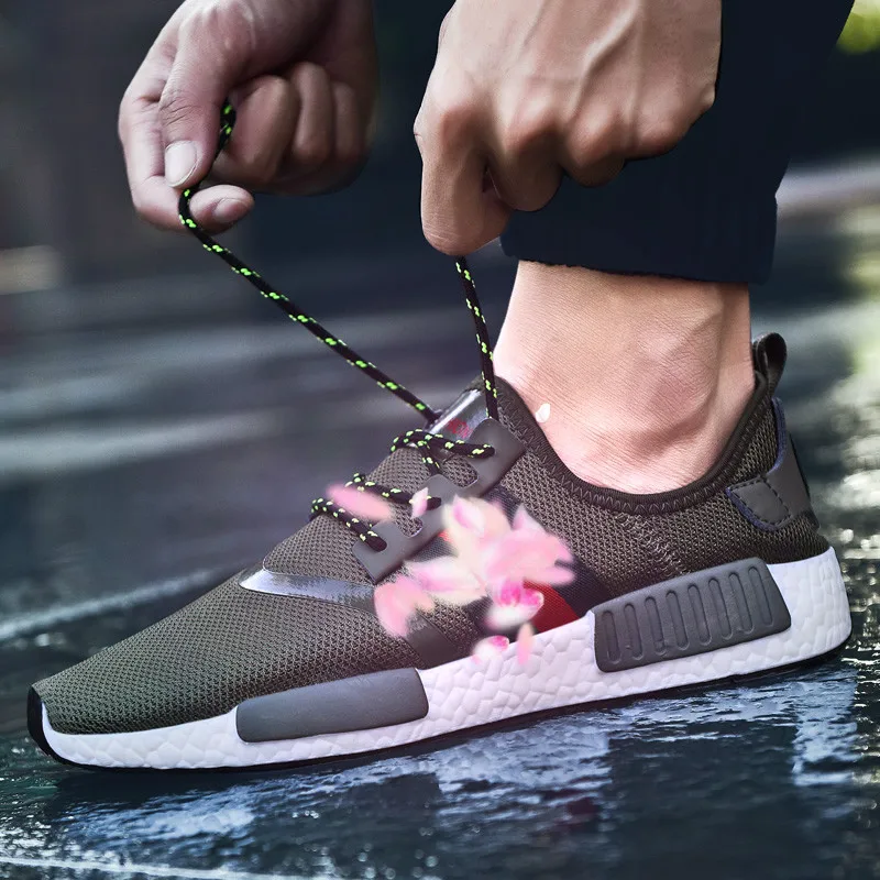 

2019 Brand Sneakers Fashion Breathable Air Mesh Men Sneakers Lightweight Male Casual Shoes Summer Comfortable Walking Shoes