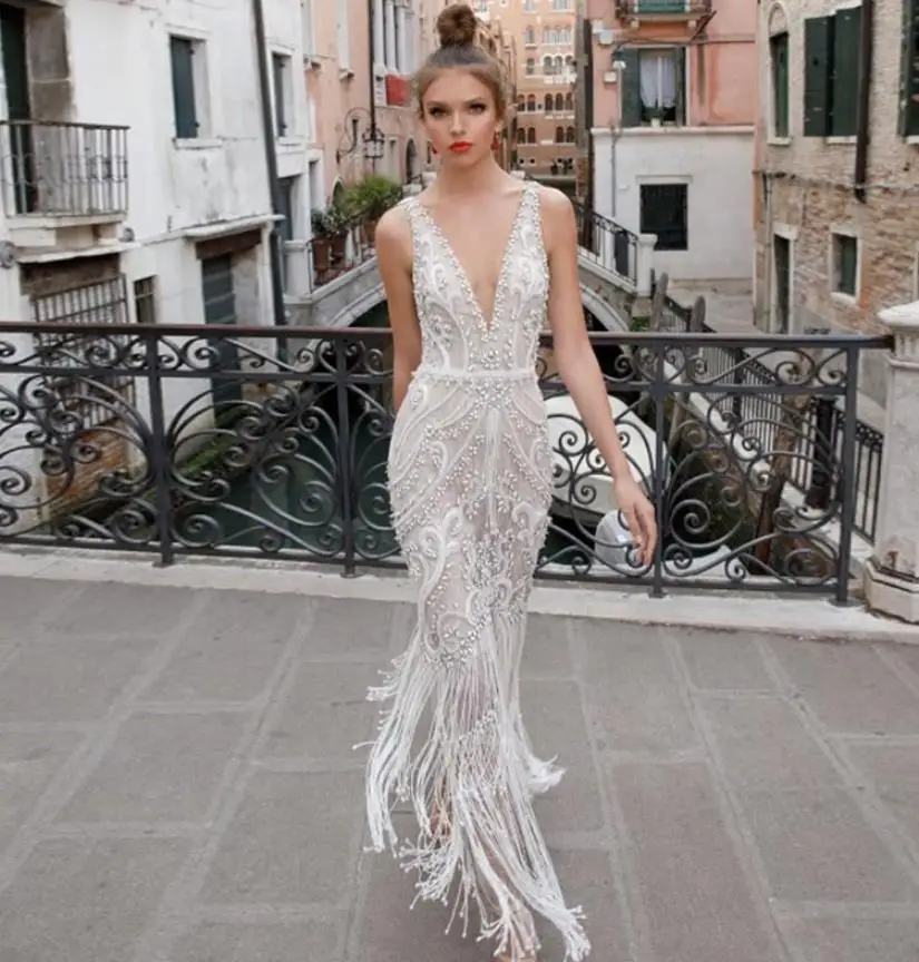 Vestidos de novia corte sirena Новое сексуальное роскошное свадебное платье с v-образным вырезом и кристаллами и бахромой Длинное Платье amanda novias - Цвет: picture color