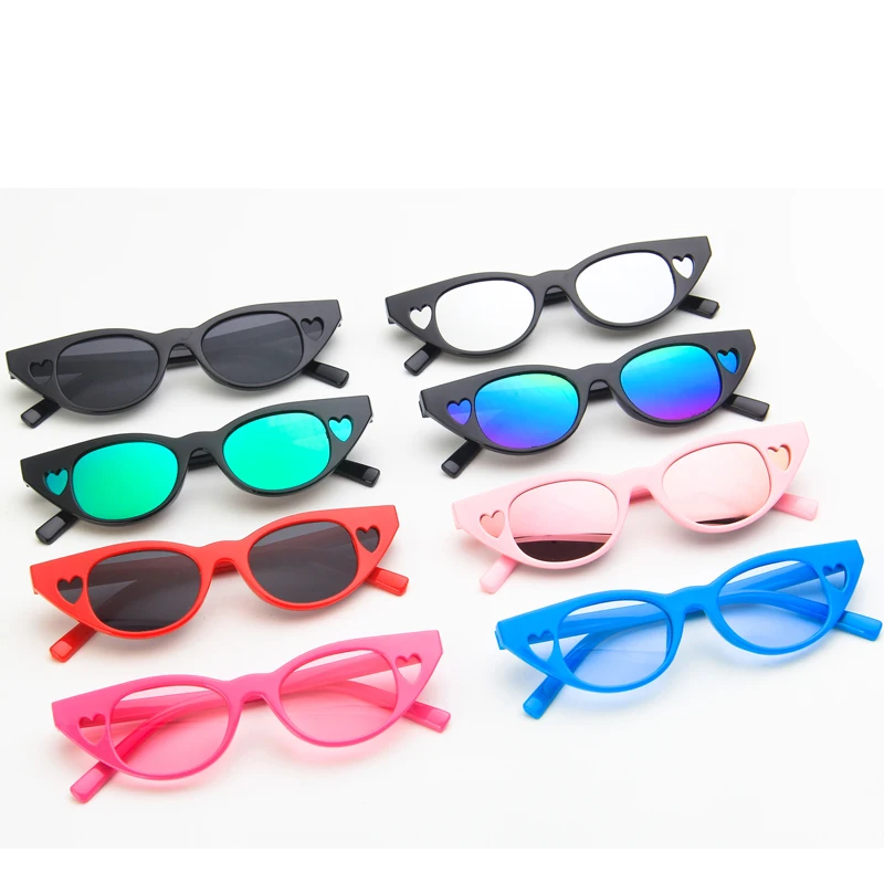 

Lovely Heart kids sunglasses Cat eye small frame girls summer glasses Travel Beach eyewear UV400 plastic oculos Girls 3-7y n353