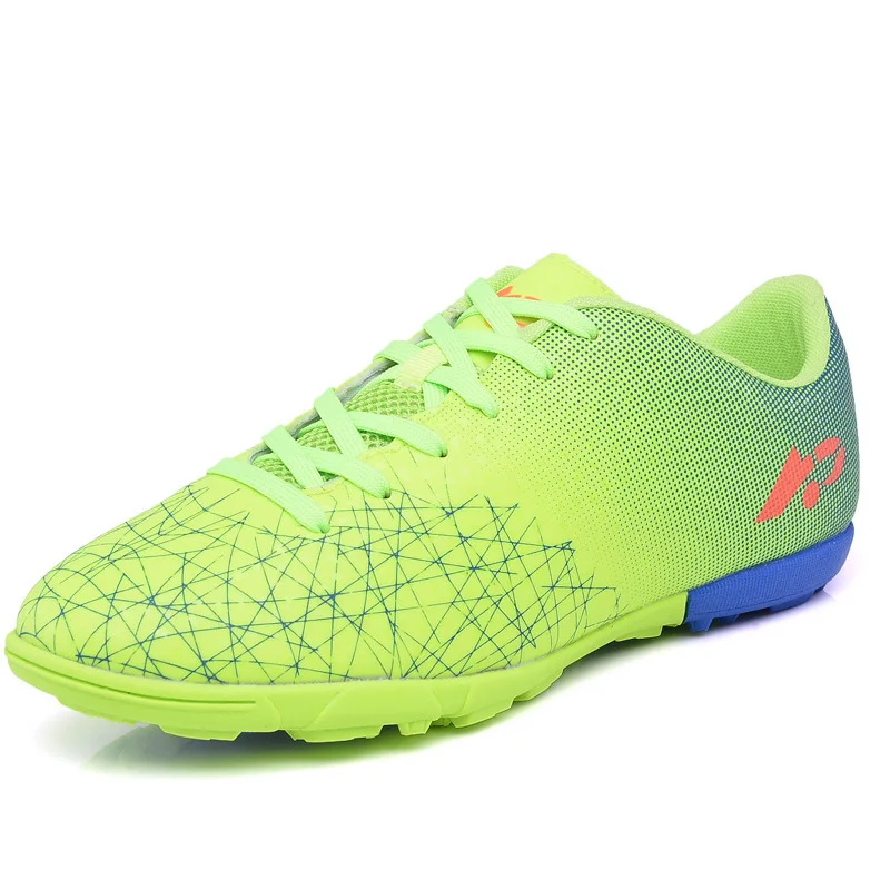 non slip nike boots