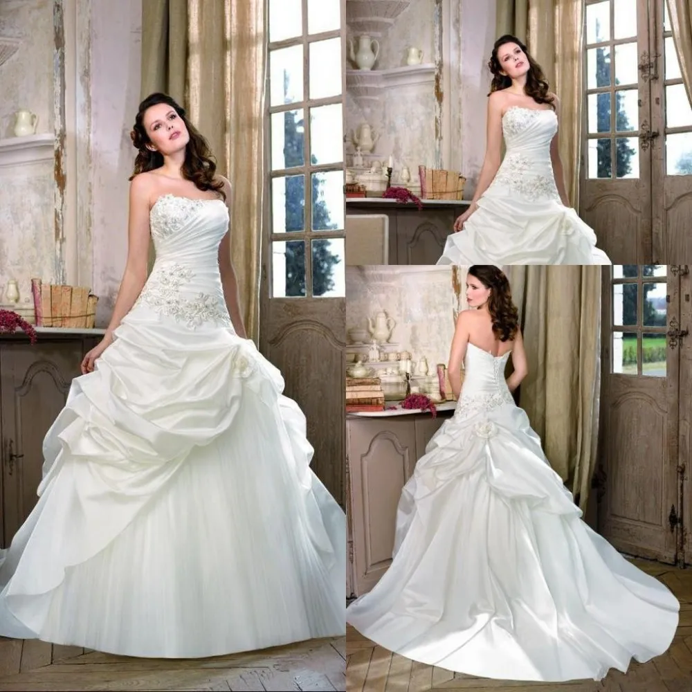 4 1892015 New Style Strapless Wedding Dresses Sleeveless Beading Appliques Pleats Lace up Wedding Gowns Ivory Court Train Free Shipping QQ