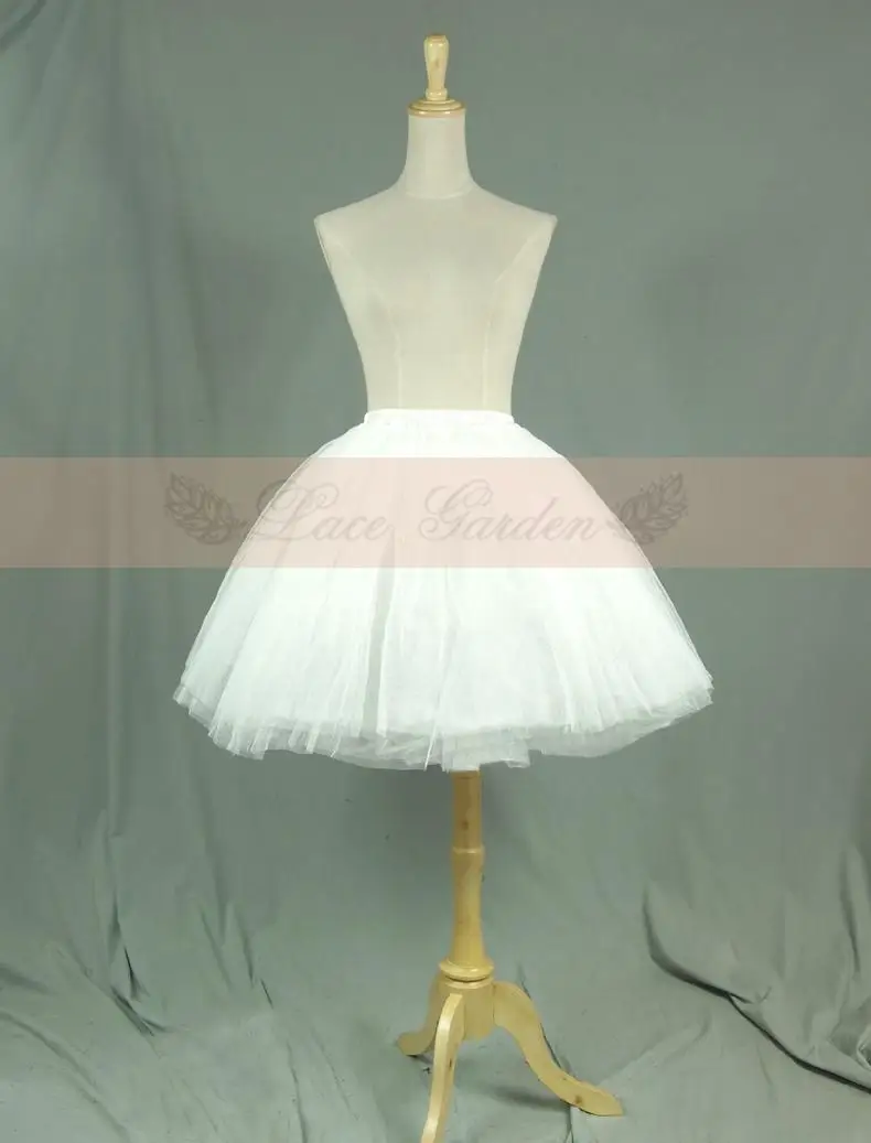 Ladies’ Trendy Fashion Lace Garden Skirt Pleated Patterns