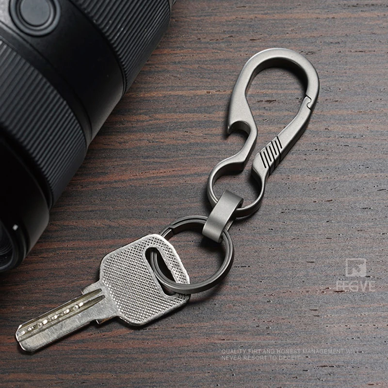 

High-Quality Real Titanium Key Chain Luxury Men Car Keychain Custom Lettering Ultra Lightweight EDC for Key Rings Holder Jewelry