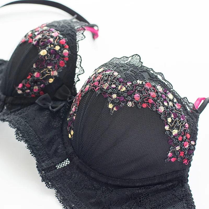 CYHWR-Women-Sexy-Underwear-Satin-Lace-Embroidery-Bra-Sets-With-Panties-Comfortable-Underwire-Bra-And-Panty (1)