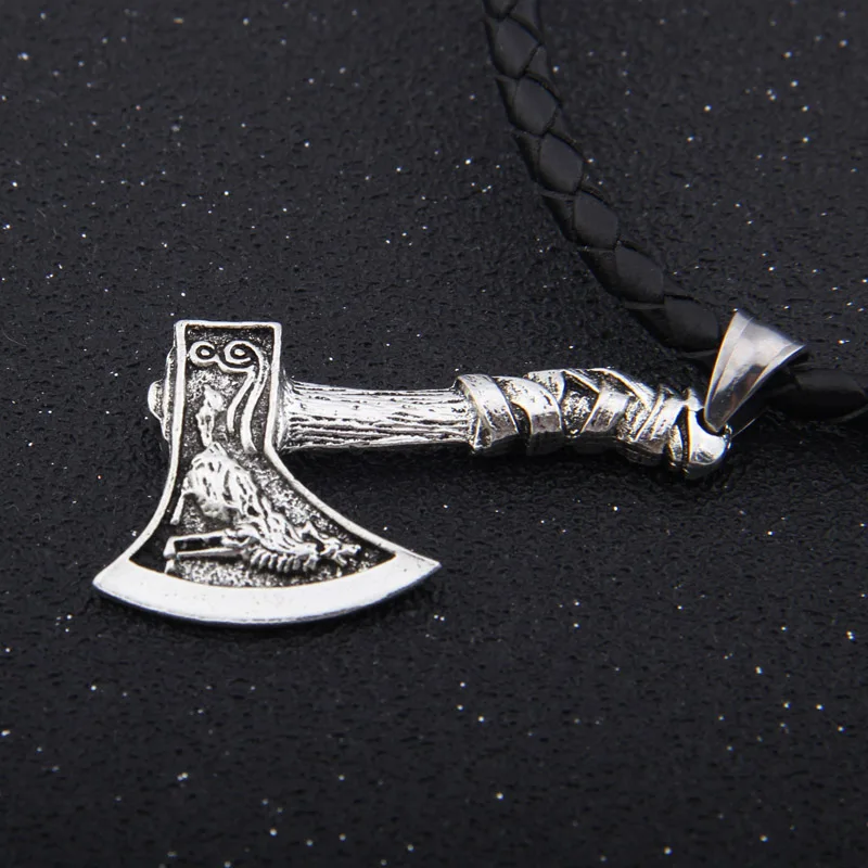 Dropshipping antique silver viking wolf and odin raven ax pendant necklace as birthday gift Dropshipping antique silver viking wolf and odin raven ax pendant necklace as birthday gift