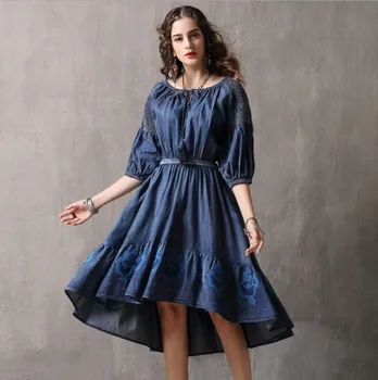 

Summer Women Flower Embroidery Denim Dress O-neck Half Sleeve Jeans Dress Vintage off A-line Swing Sundress Vestidos Robe Femme