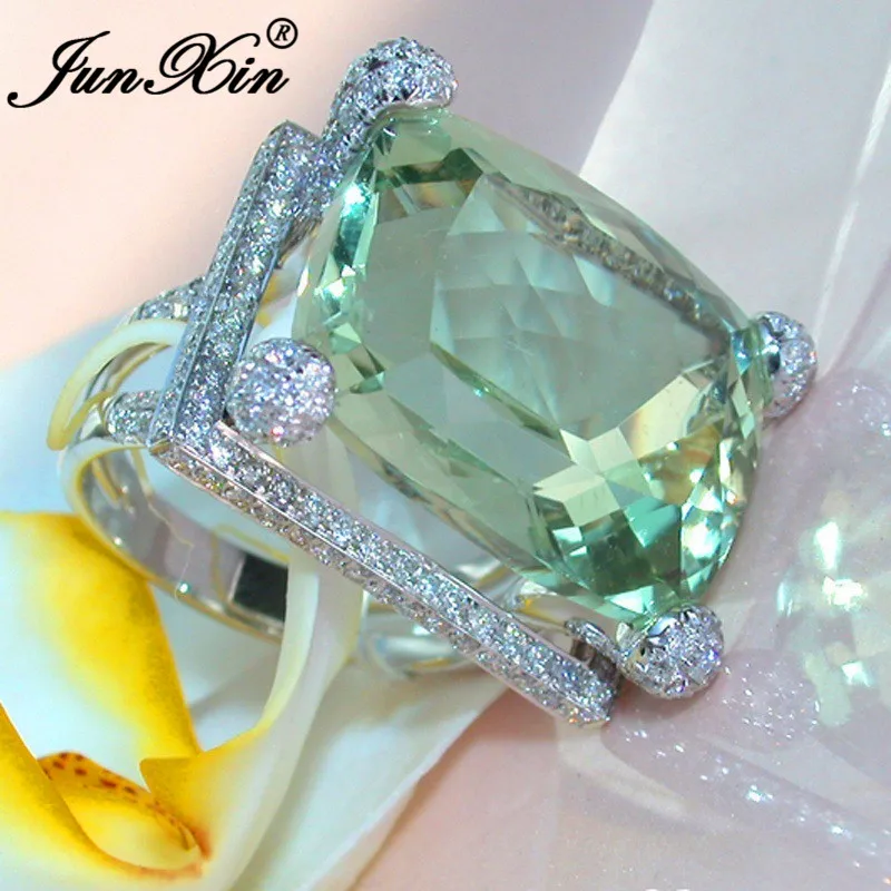 

Cute Female Big Green Stone Ring Fashion 925 Silver Filled Zircon Wedding Rings For Women Bridal Love Engagement Ring