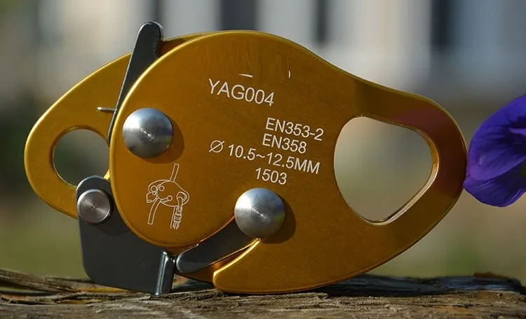 Утюг energy en-340 черный. Утюг с подошвой антипригарной. Утюг energy en-338 синий. Блокирующее устройство ползункового типа. Ен 353.