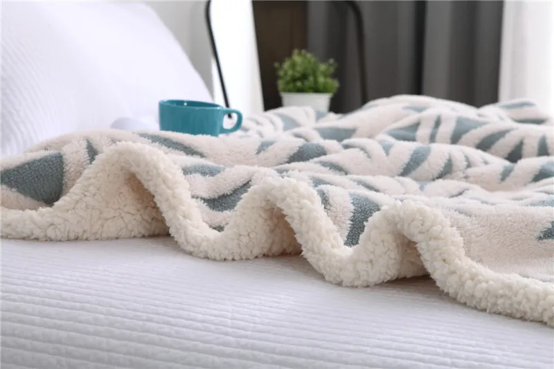 Полиэфирное Одеяло Теплый мягкий флис одеяло s двойной слой бросок на диван кровать самолет Твердые покрывала дома textilet