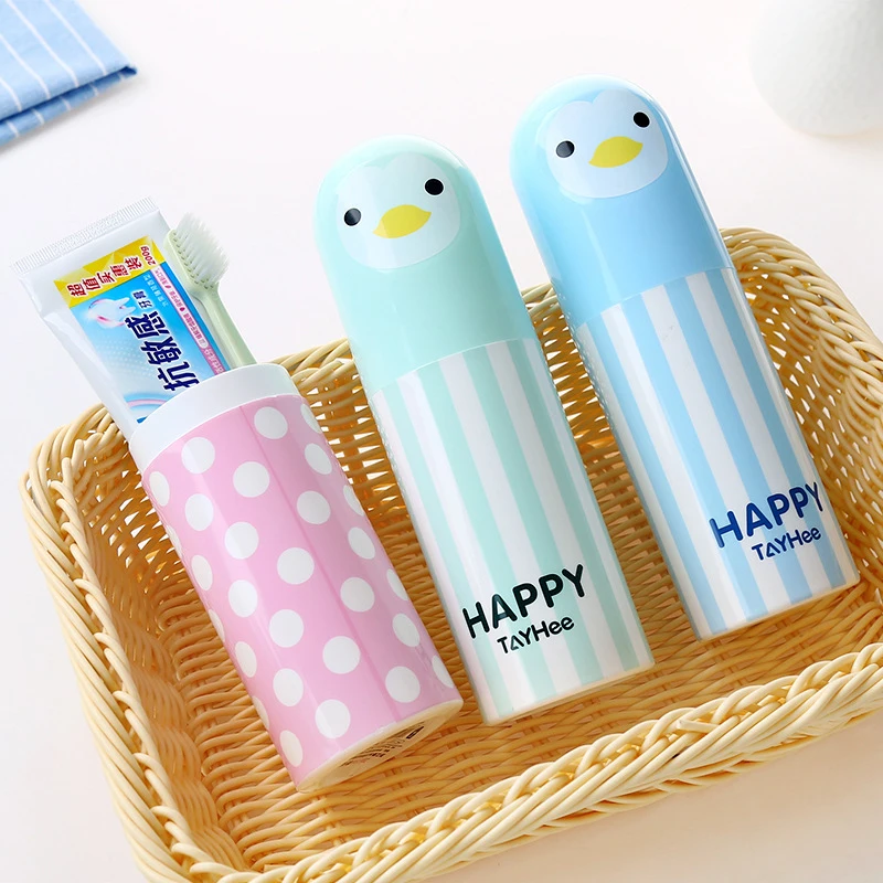 

1pc Cute Penguin Plastic Cartoon Toothbrush Box Portable Travel Toothbrush Holder Sanitary Ware Suit Toothpaste Storage Box