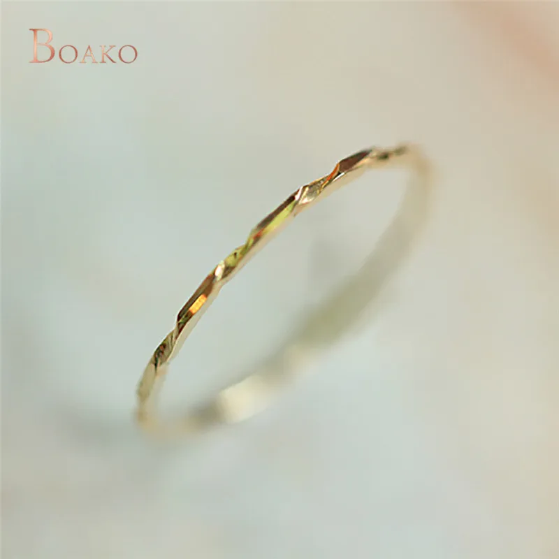 В Корейском стиле модное Золотое кольца, не вызывает аллергию, Гладкий Простой Свадебные Обручение хвост кольца бижутерия для женщин, подарок, ювелирное изделие Z4