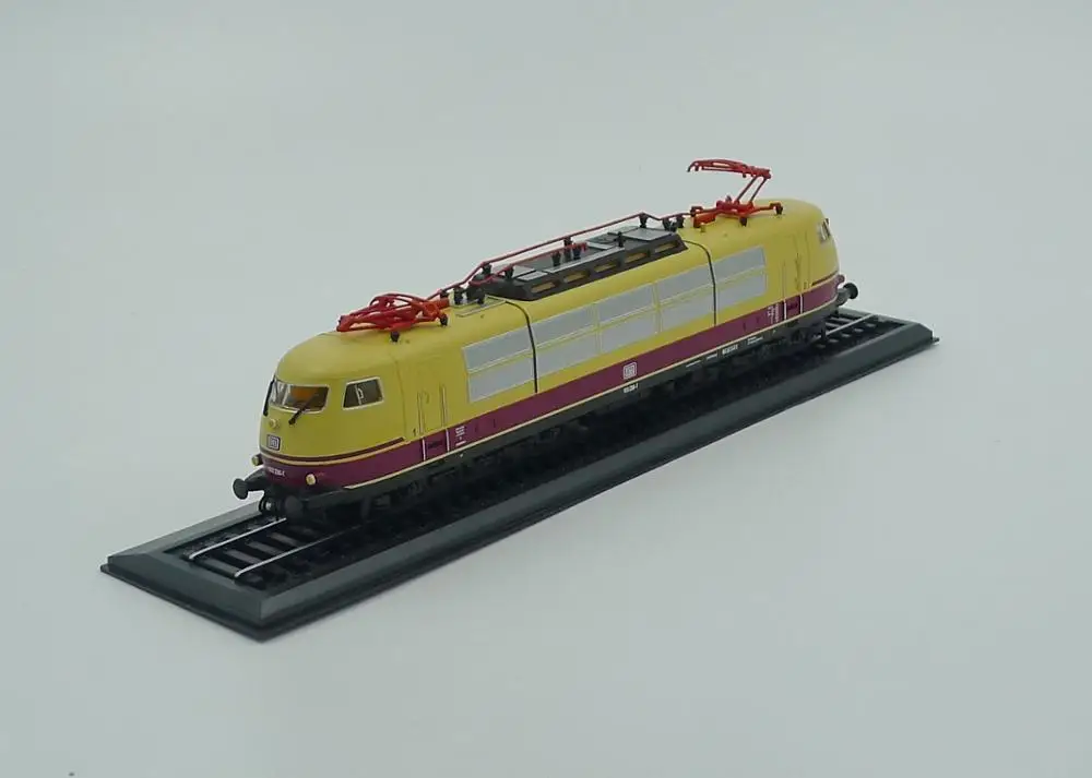 Atlas BR 103 226-7(1973) поезд 1/87 литая модель