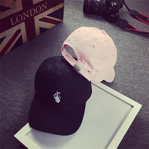 للجنسين الأزياء الكورية نمط المطرزة القلب فتة البيسبول كاب الهيب هوب قبعة جديد وصول