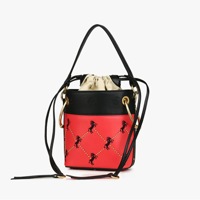 

Lady Handbags Women Messenger Black Bags Genuine Leather Bucket Cowhide Ladies Mini Luxurious Serpentine New Year Party Bag