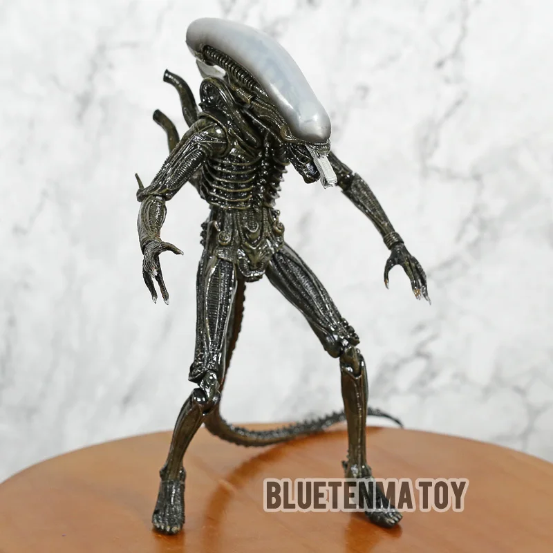 NECA 1/4 SCALE 18" ALIEN Production of 1979 Xenomorph Action Figure Figures model Doll