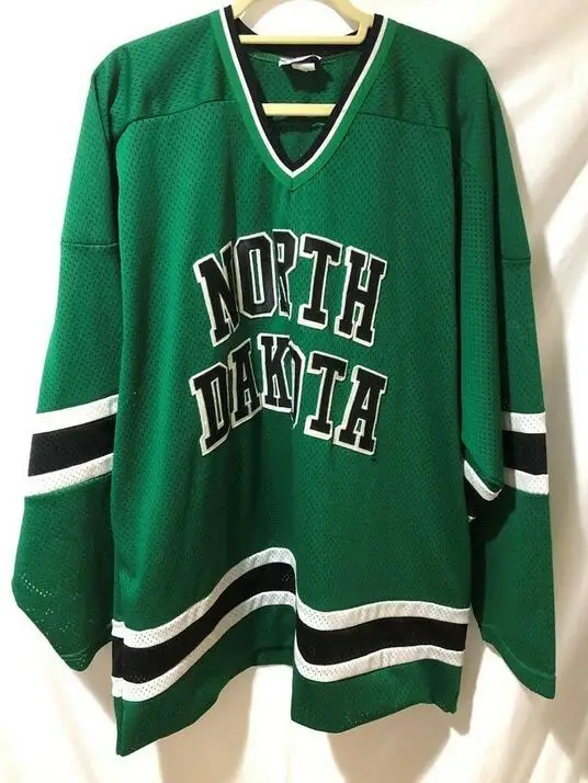 Vintage 1993 95 North Dakota Fighting Sioux Hockey Jersey Embroidery Stitched Customize any