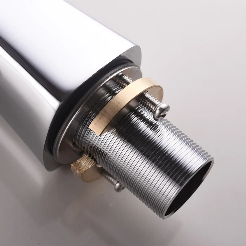 Bathroom Mixer Faucet Deck Mounted Hot and Cold Water Sink Tap Basin Faucets Brass Basin Taps Brass Chrome Bathroom Mixer Faucet Deck Mounted Hot and Cold Water Sink Tap Basin Faucets Brass Basin Taps Brass Chrome