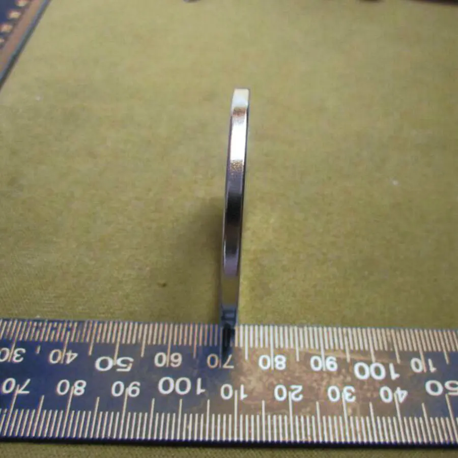 1 шт. 48x3 мм отверстие: 30 мм супер сильные Круглые неодимовые потайные Кольцевые Магниты редкоземельные N50 48*3 мм отверстие 30 мм