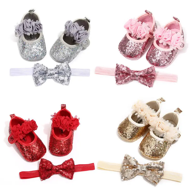 Нарядные модельные туфли для маленьких девочек; детские туфли на Плоском Каблуке с блестками; обувь принцессы с цветочным бантом для новорожденных девочек+ повязка на голову; комплекты из 2 предметов