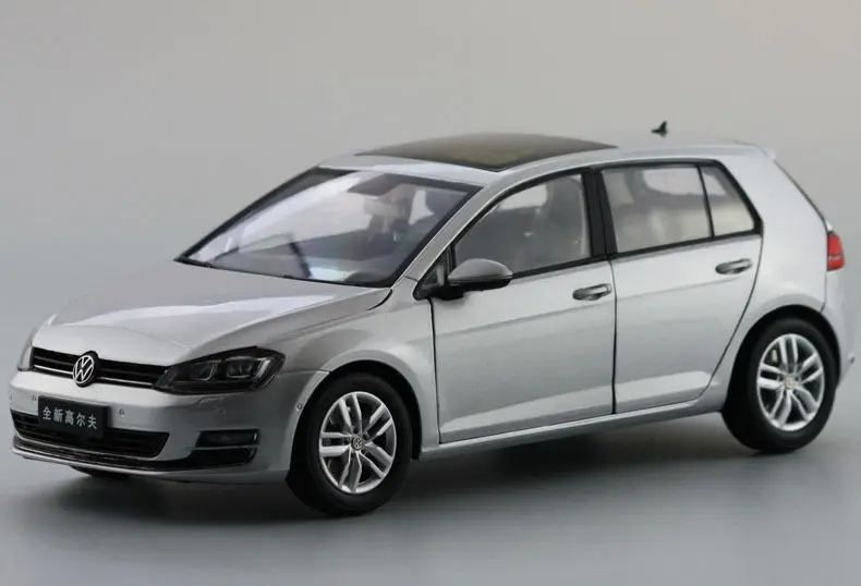 118 Diecast Model for Volkswagen VW Golf 7 Silver Alloy Toy Car