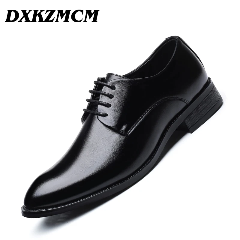 melhor DXKZMCM Homens Sapatas De Vestido Dos Homens Sapatos Formais Sapatos de Casamento Sapatos De Luxo Sapatos de Couro Homens Oxford Sapatos Tamanho Grande 38 47