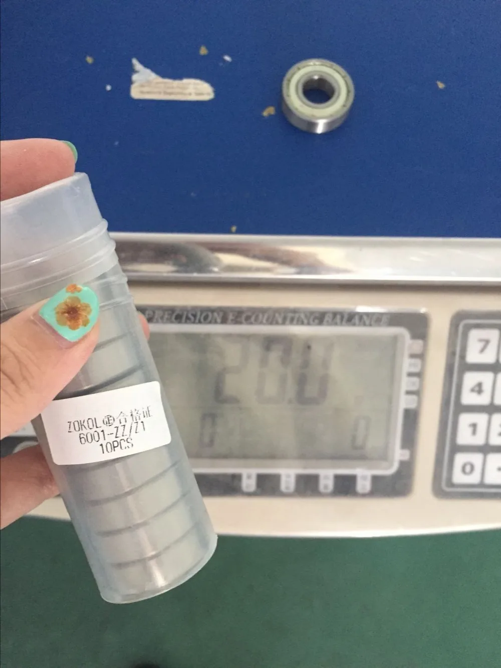 

10 шт. 12x28x8 мм металлические щиты Радиальные шариковые подшипники с глубоким канавкой 6001-ZZ