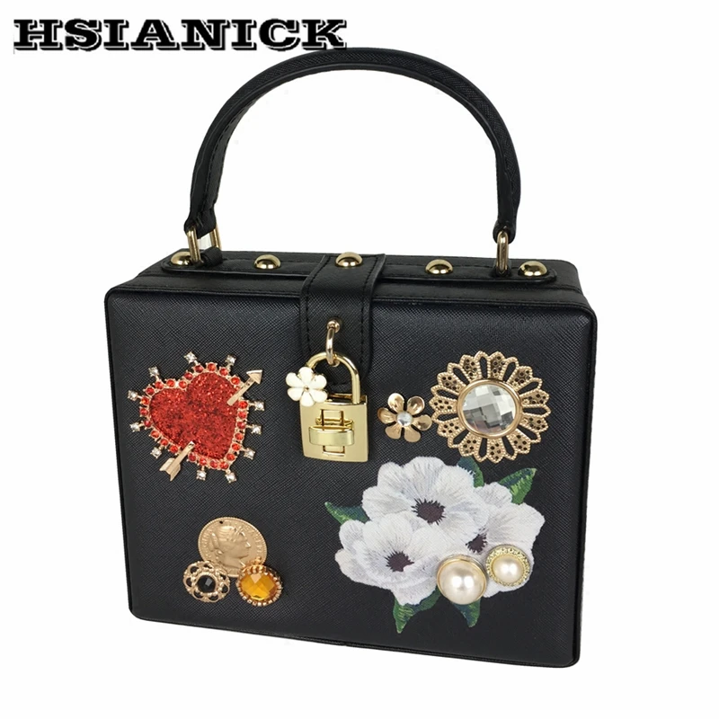 

2019 new British wind love crystal flower Cupid arrow handbag shoulder slung female bag banquet evening bag party handbag clutch