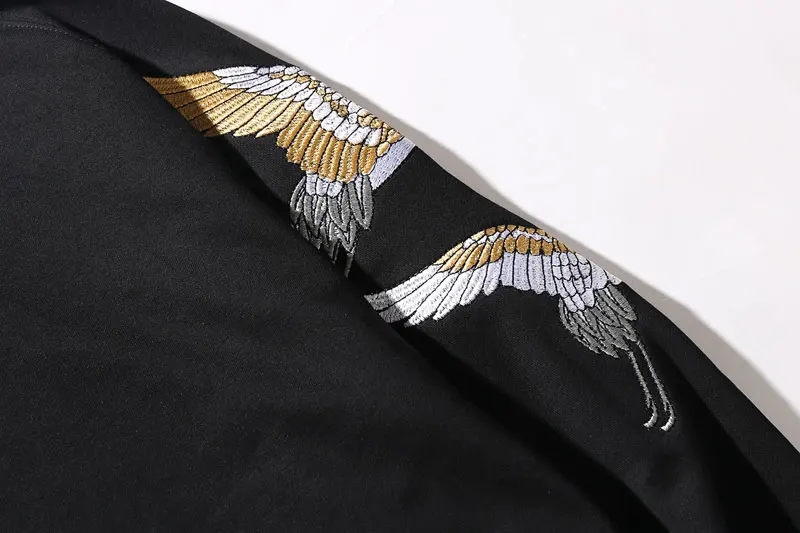Sleeve Embroidery Crane Pullover Hoodies 10
