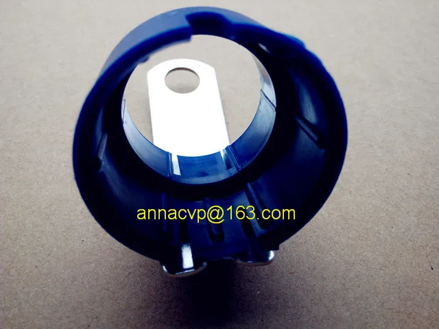 plug holder blue 6