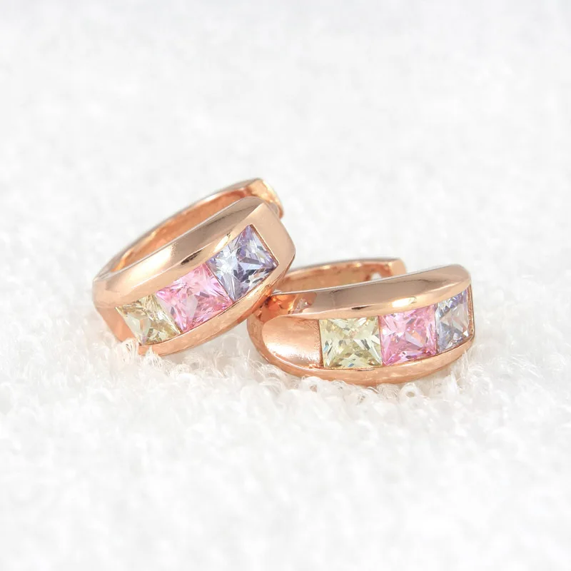 Серьги кольца женские маленькие золотистые с фианитами E1934|hoop earrings for women|fashion hoop