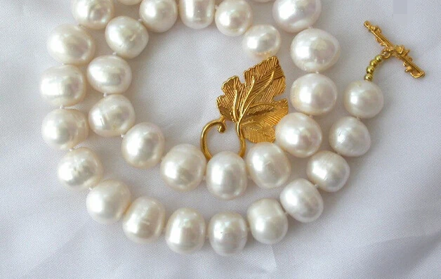 

Jewelr 005035 stunning big 12-14mm round white freshwater cultured pearl necklace