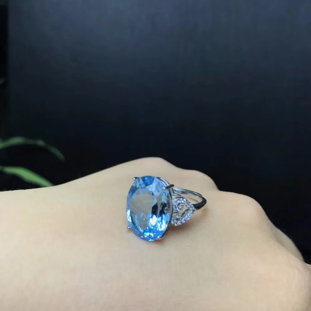 10 carat natural topaz ring, 925 silver, color sky blue, fresh and beautiful, gemstones large, woman pigeon egg ring