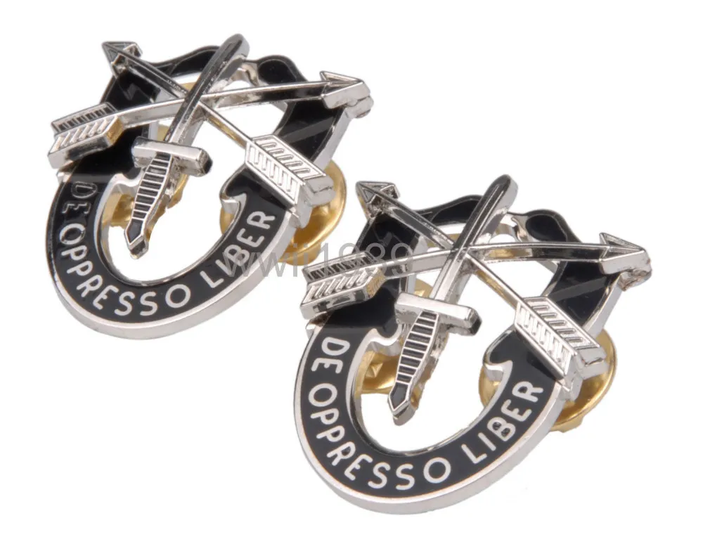 US Special Forces SF Hat Pin Motto Metal Badge DE Oppresso Libe-US014