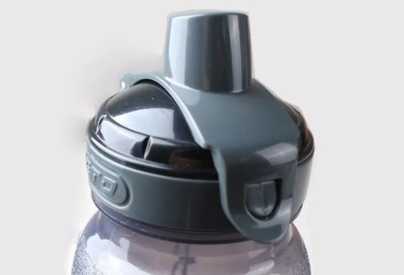 650 мл портативная бутылка для воды велосипедные бутылки для питья космическая чашка для спорта на открытом воздухе пластиковые бутылки U0029